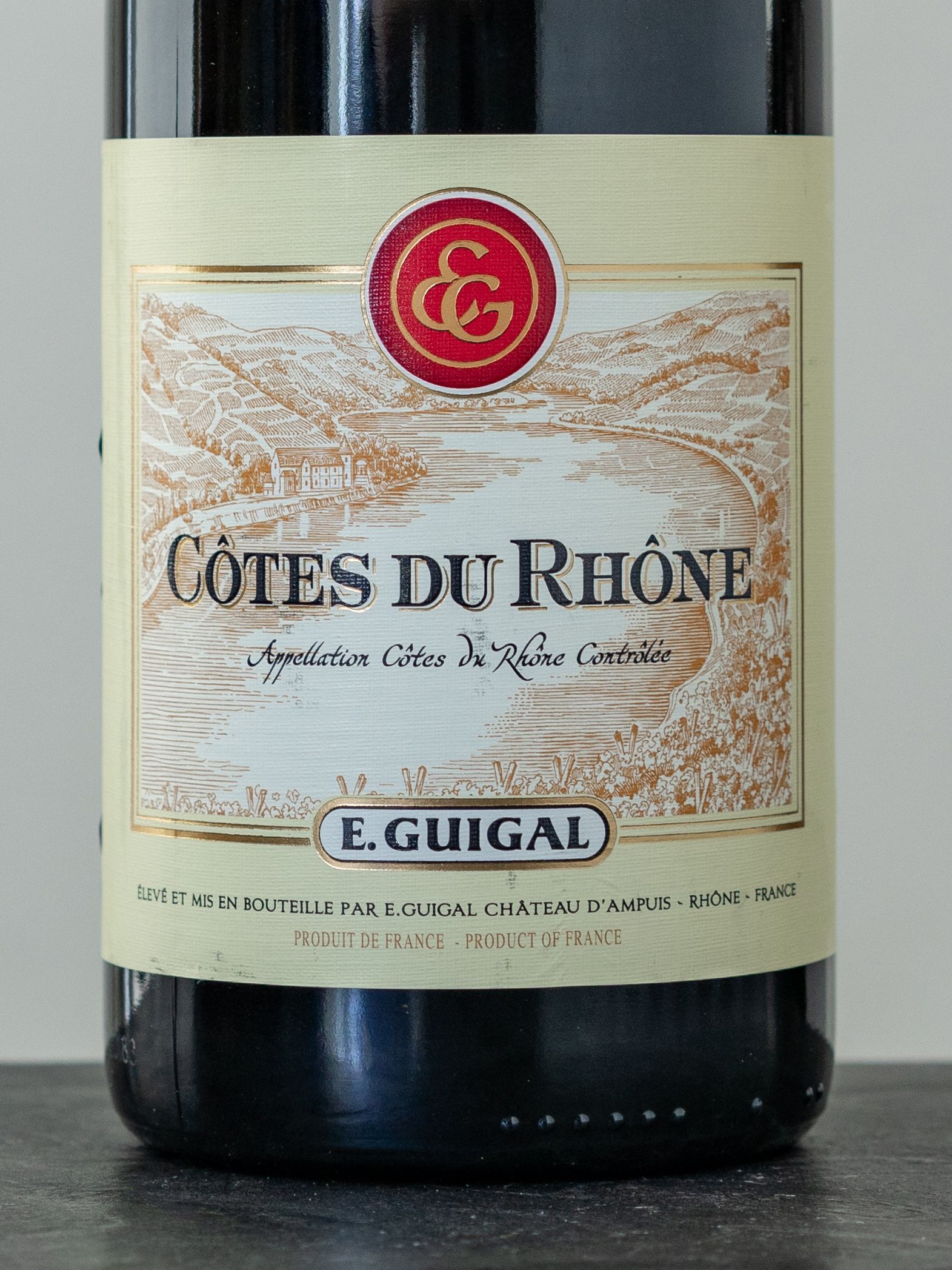 Купить вино Guigal Cotes du Rhone Roug - лучшая цена в ресторане Амичи на Мосфильмовской 88 Вино Guigal Cotes du Rhone Roug / Гигаль Кот дю Рон